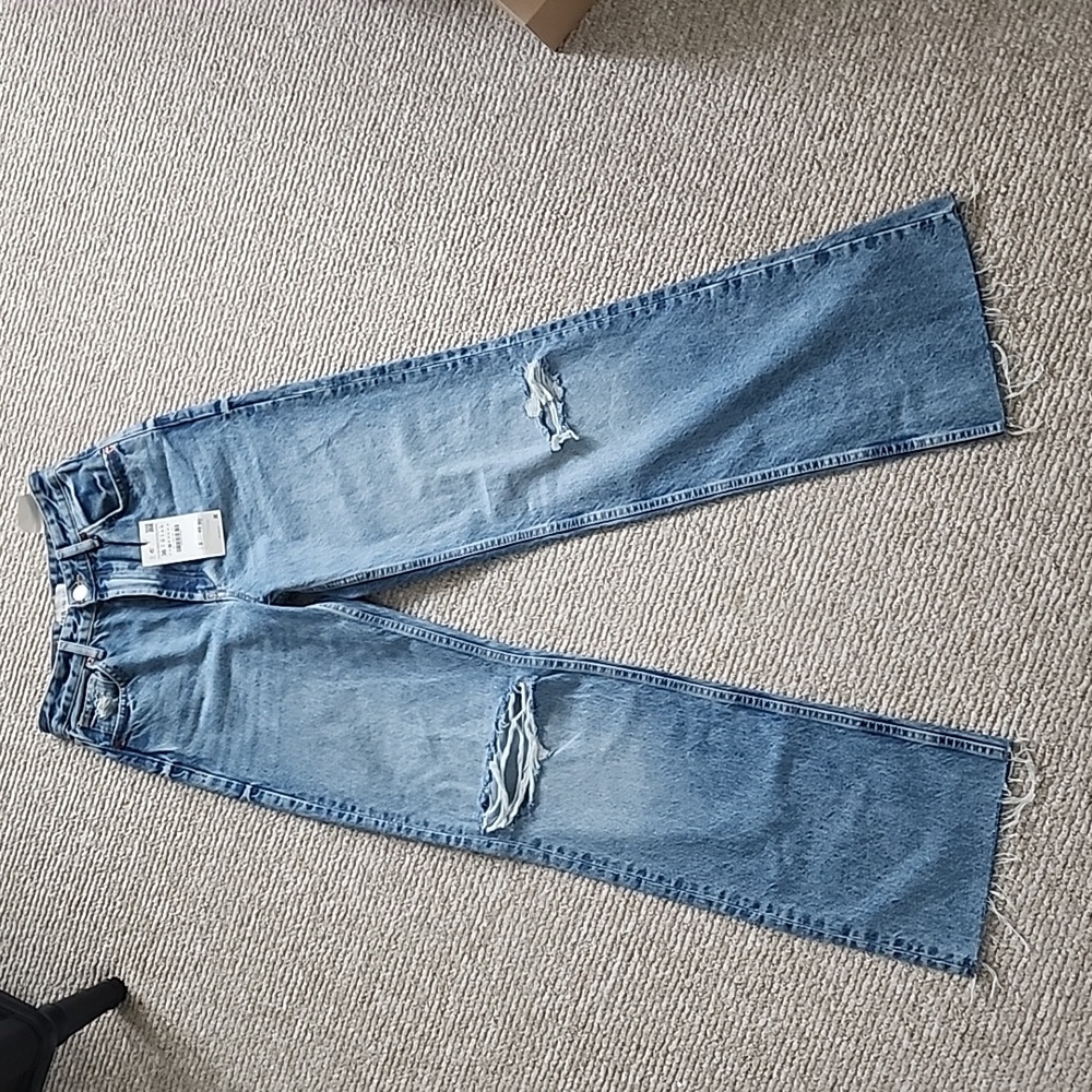 Zara High Waist Jeans Size 4 NWT